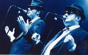 Bollox Bloose Brothers boek je voordelig bij burolivemuziek.nl