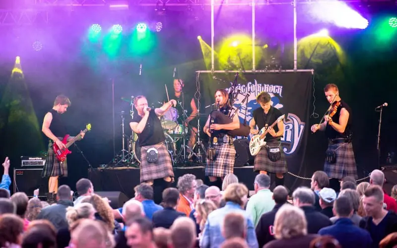 Flannery voordelig boeken bij Burolivemuziek.nl