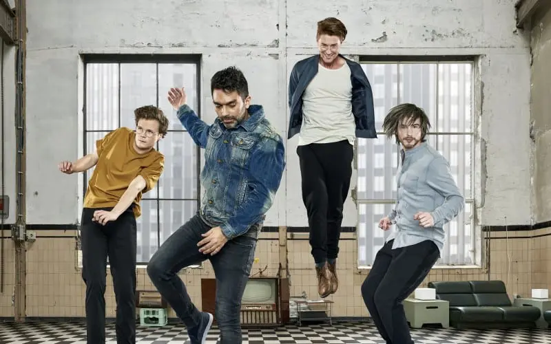 Sunday Sun voordelig boeken bij Burolivemuziek.nl