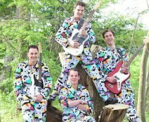 Half um Half voordelig boeken bij Burolivemuziek.nl