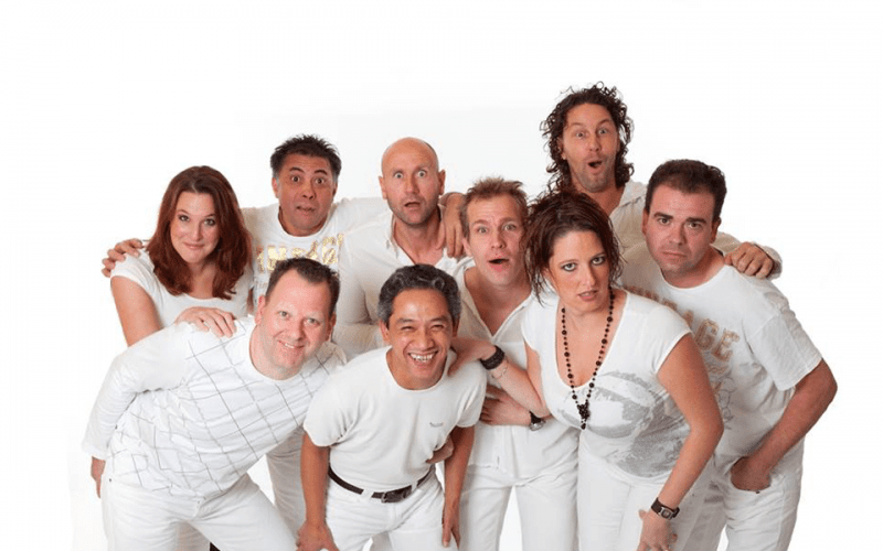 B-TRIX boek je snel en voordelig bij Burolivemuziek.nl