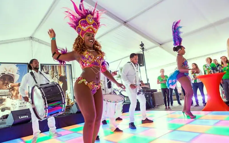 Brassband AGOGO Burolivemuziek.nl