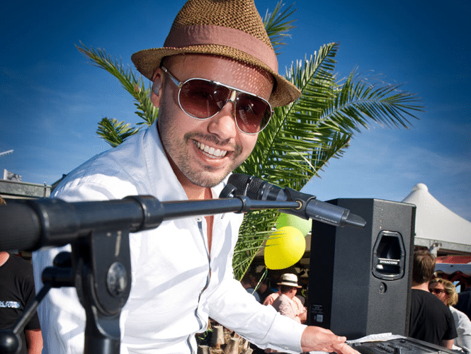 Rudi Sibma boek je bij Burolivemuziek