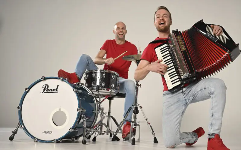 Van Geeft ‘M boeken bij Burolivemuziek.nl