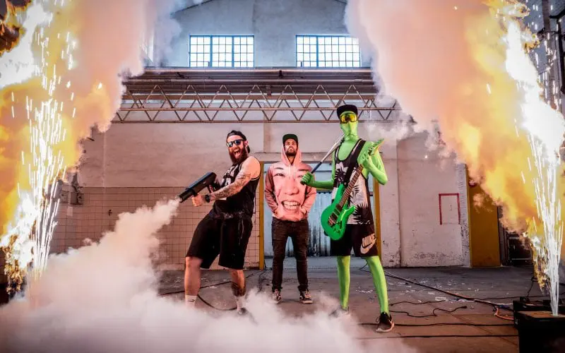 Luftwaffel boek je bij Burolivemuziek.nl