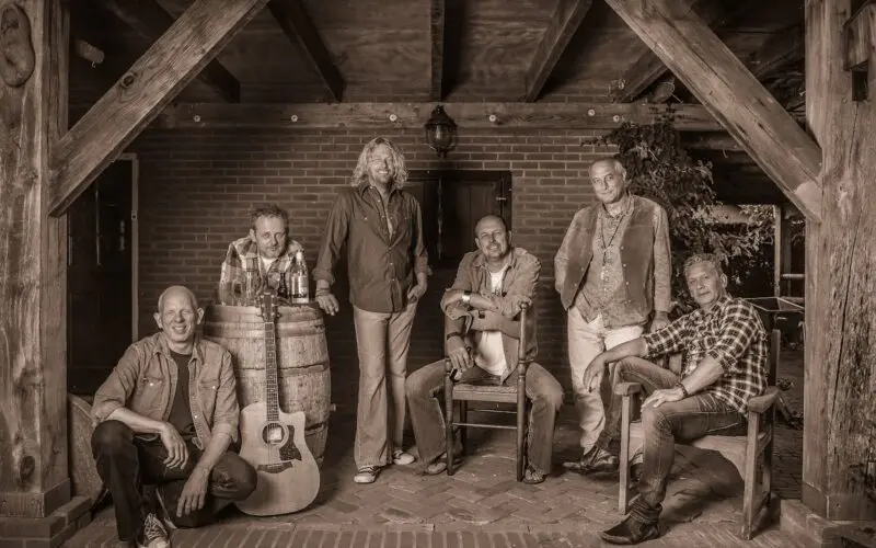 The Eagles Legacy boeken bij Burolivemuziek.nl