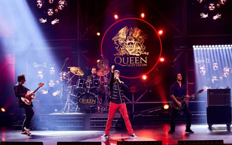 Queen must go on bij Burolivemuziek.nl