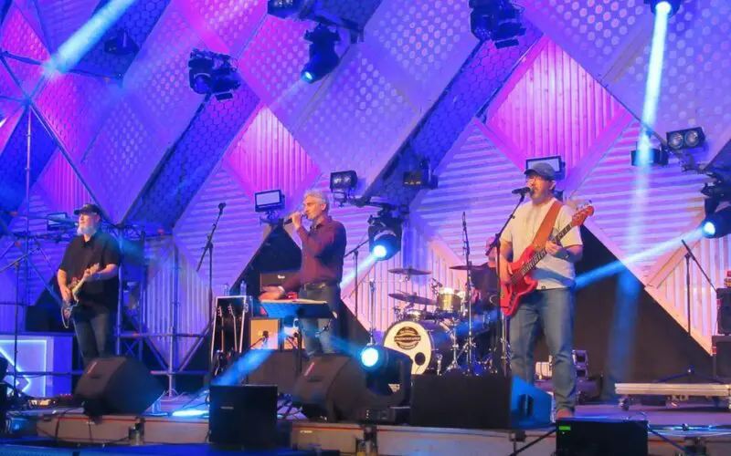 Creedence Gold boeken bij Burolivemuziek.nl
