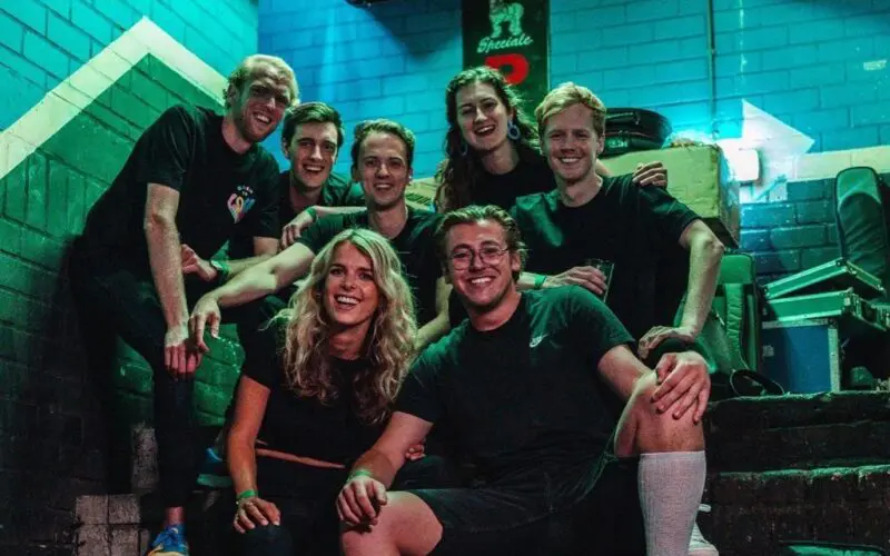 Stoute Schoenen Boek je bij Burolivemuziek.nnl