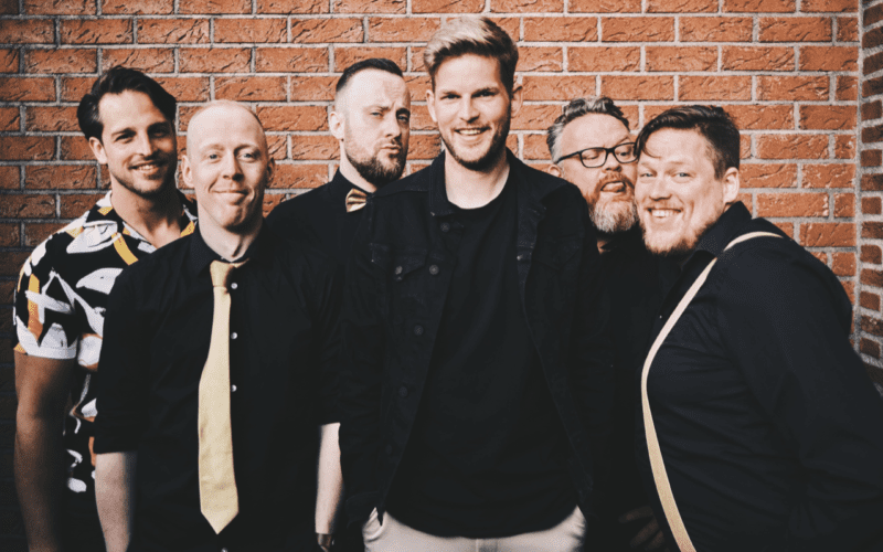 After Ten Boek je bij Burolivemuziek.nl