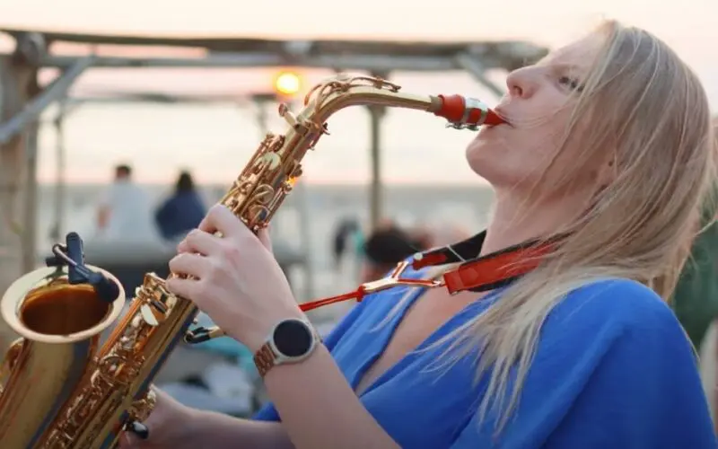 Monique on Sax boeken bij Burolivemuziek.nl