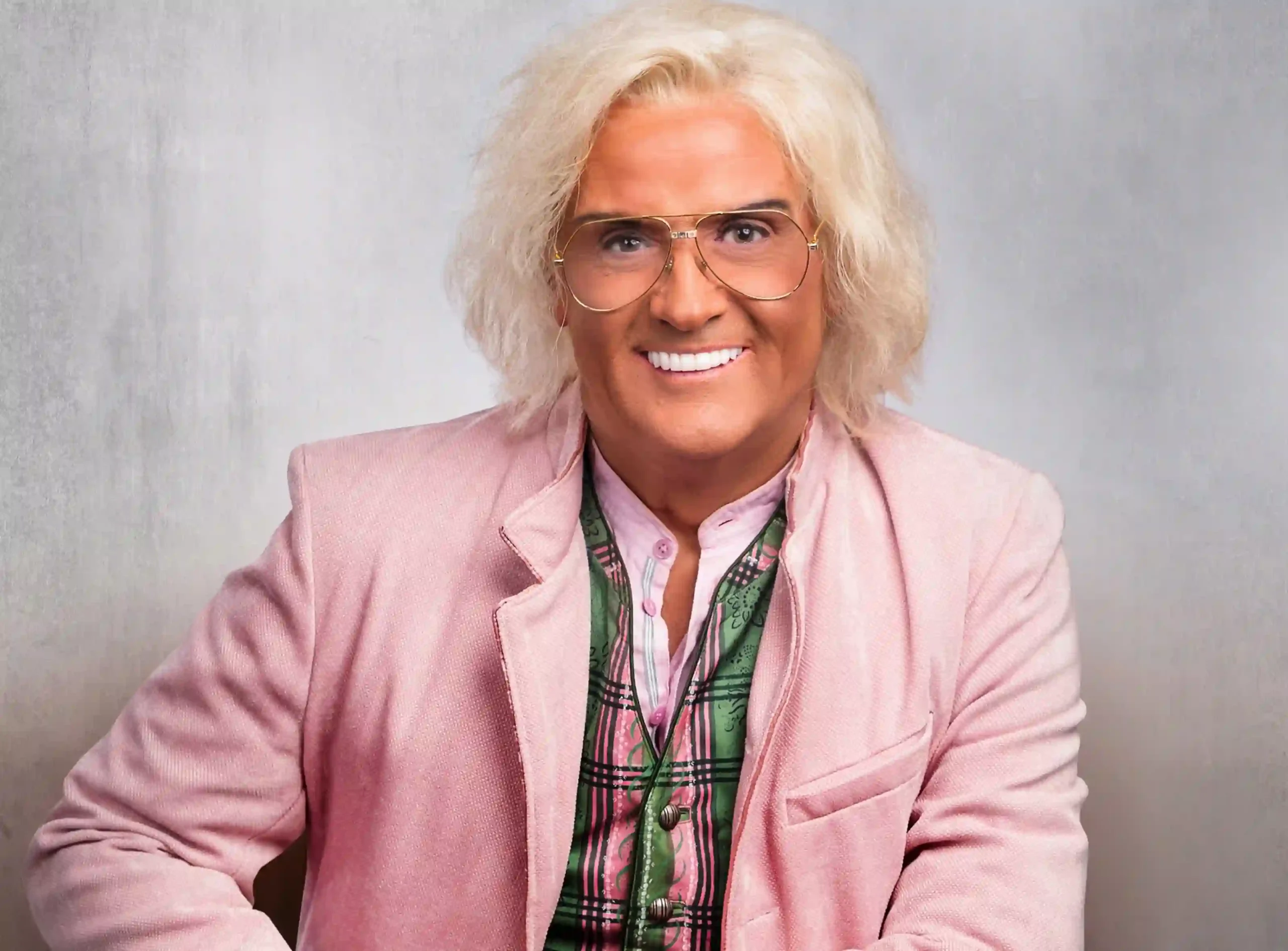 Thorsten von Lippe Biesterfeld boek je bij Burolivemuziek.nl