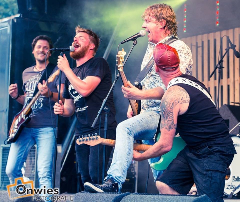 Travelin’ Band (CCR tribute) boeken