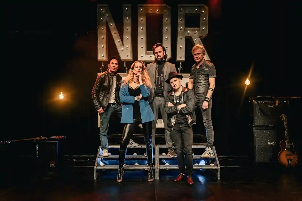 NDRPOP boek je bj Burolivemuziek.nl