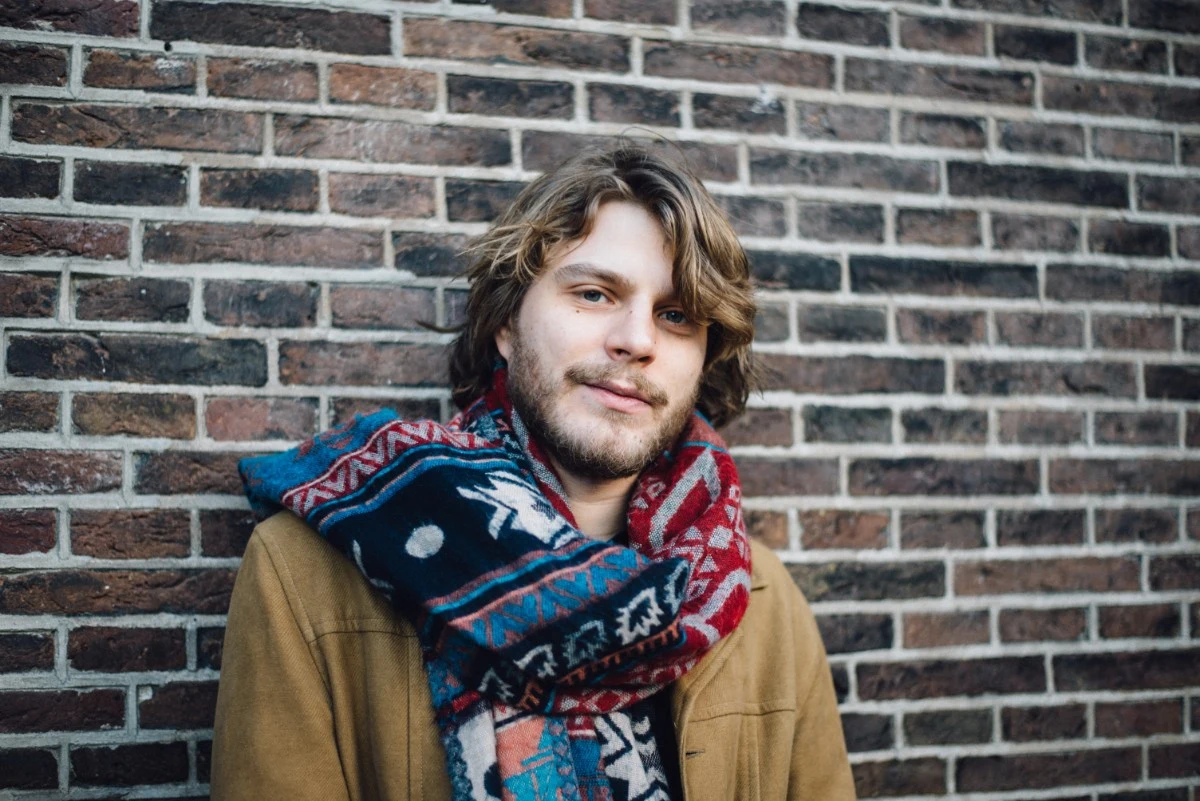 Charl zingt Shaffy boek je bij Burolivemuziek.nl