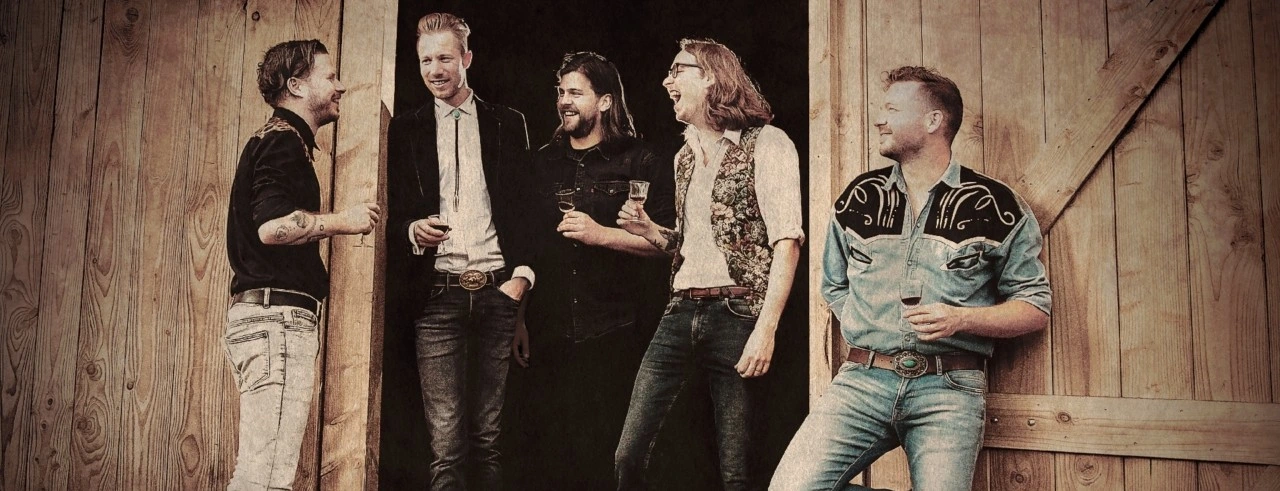 Tawny Brothers boek je bij Burolivemuziek.nl