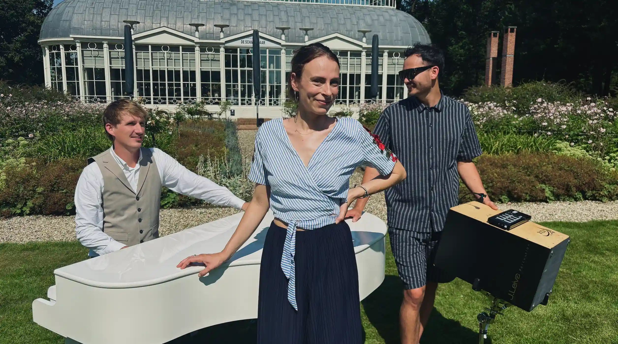 Fortunes boek je bij Burolivemuziek.nl