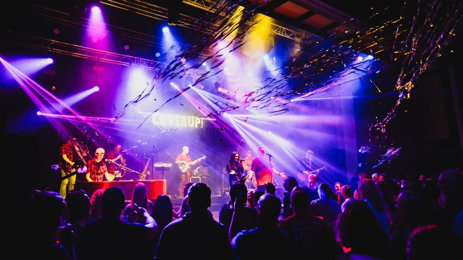 CoverUp! Boek je bij Burolivemuziek.nl